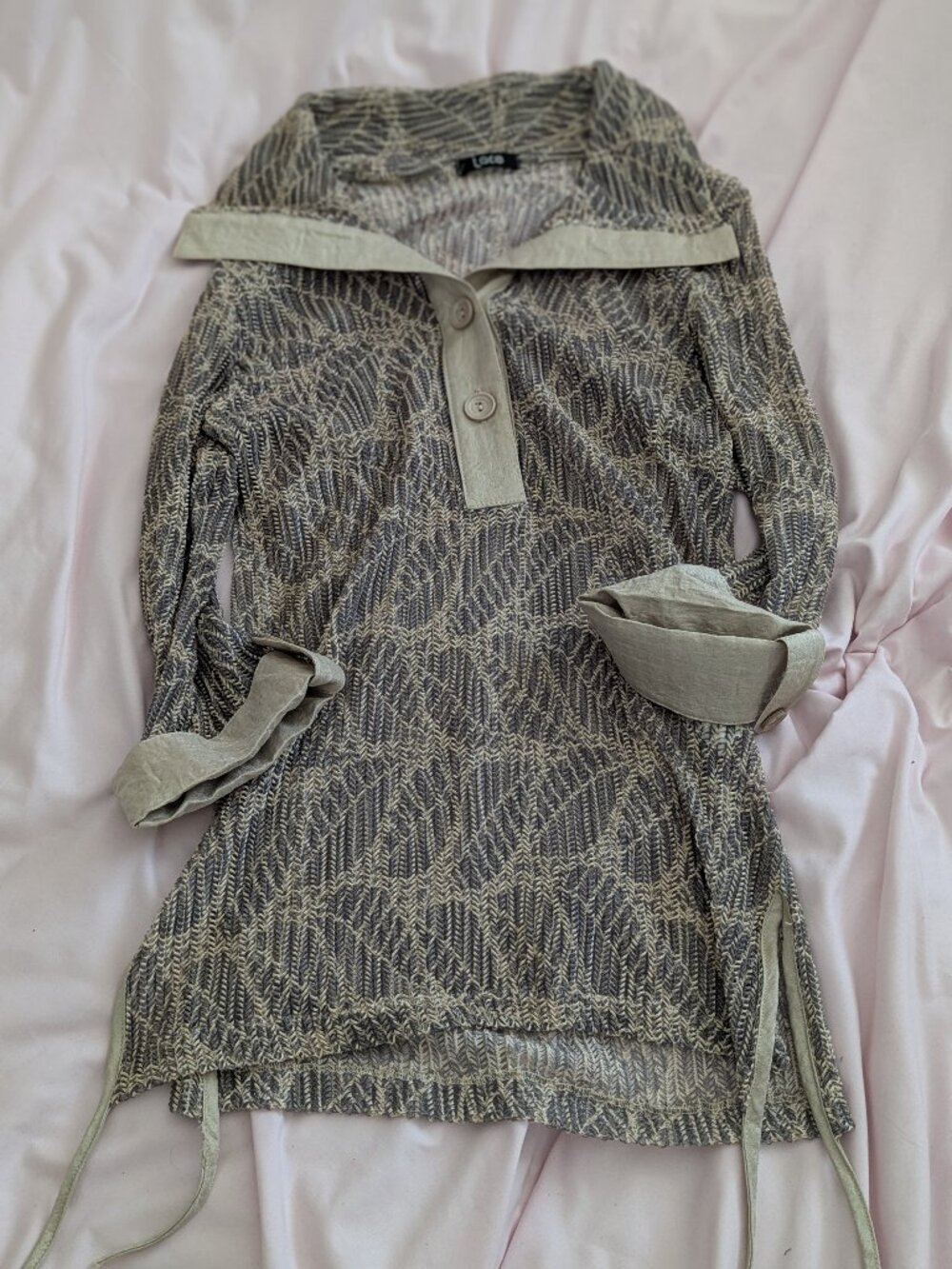 Lace Grey Metallic Knit Textured Pullover Top Size S